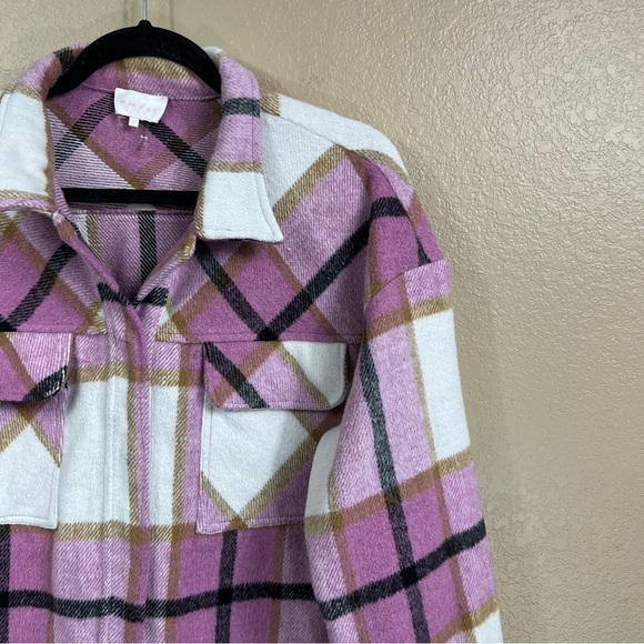 Entro plaid oversized shacket or shirt jacket - Picture 5 of 10